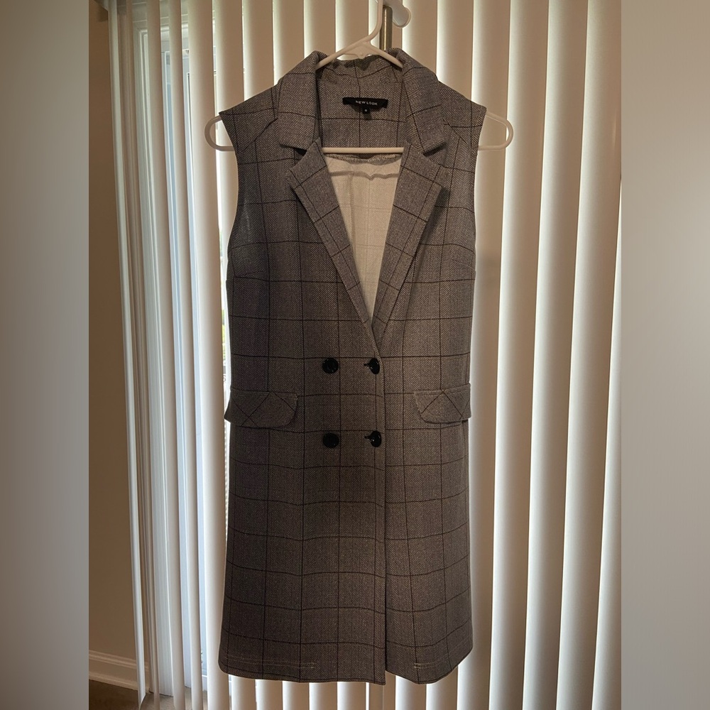 Tailored long vest